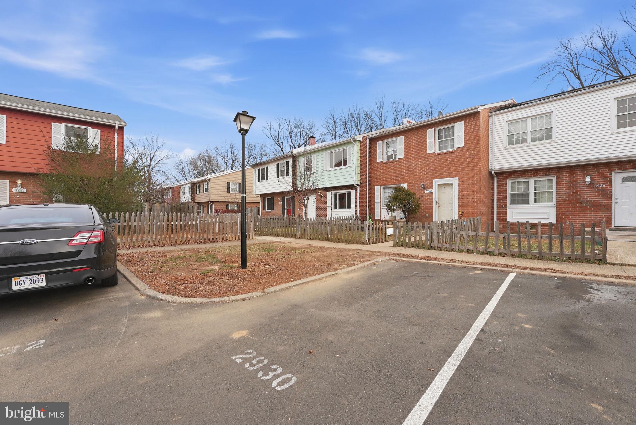 WILLIAMSTOWN - Residential Lease