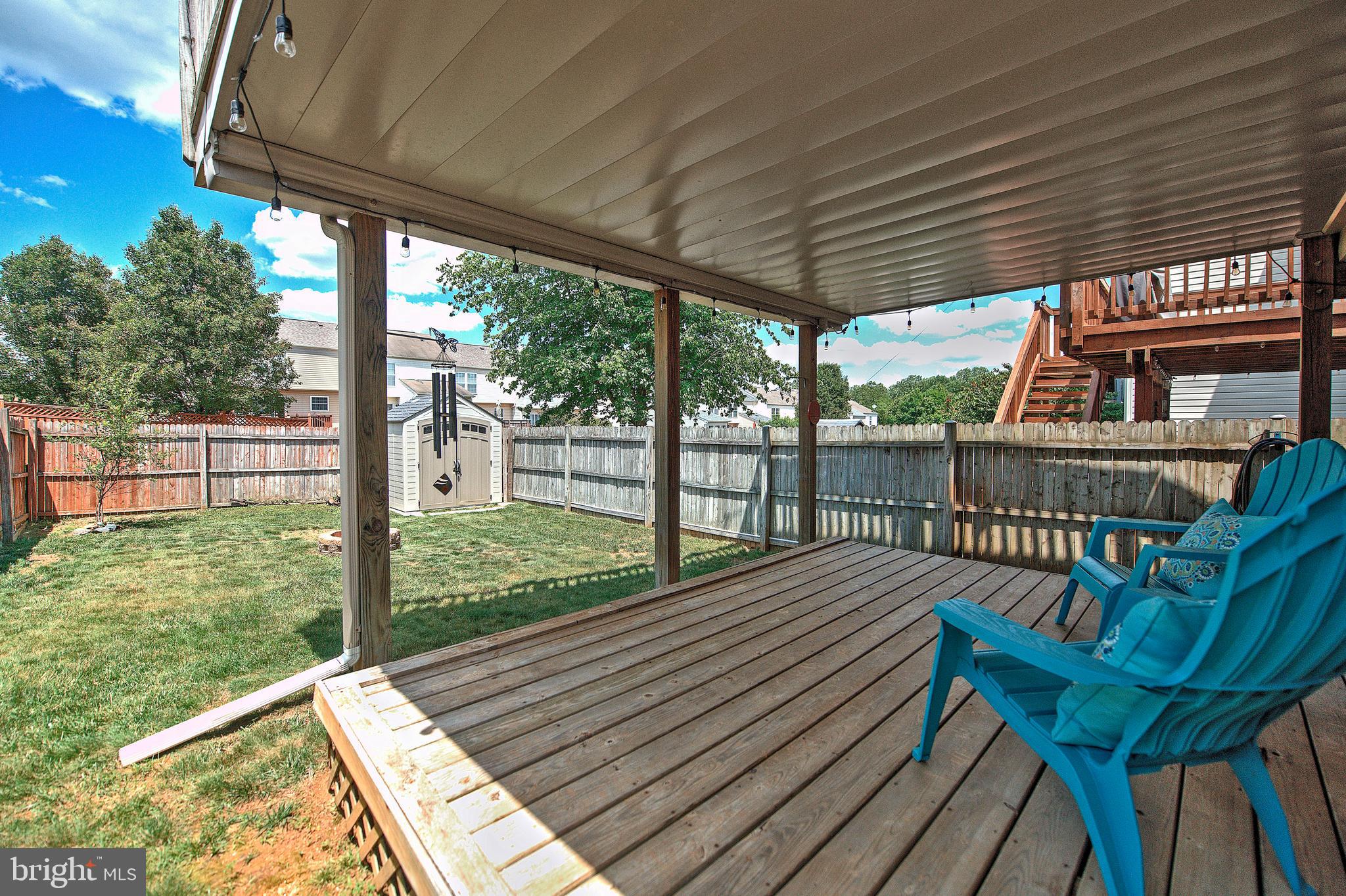 CONSTANT FRIENDSHIP - Residential