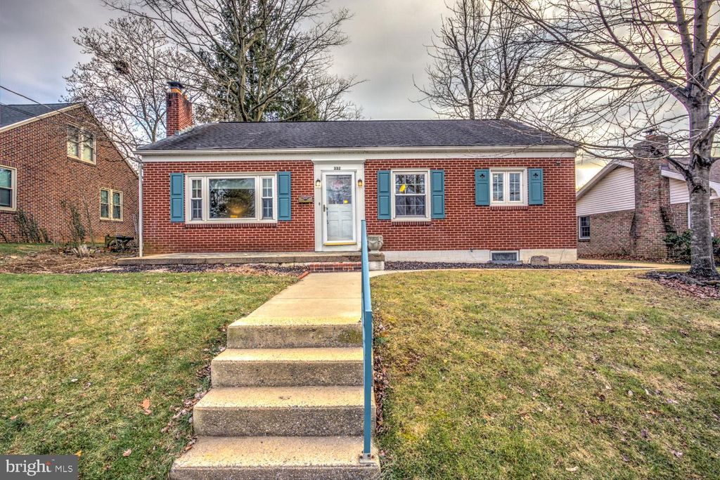 Photo of 332 VINE ST, EPHRATA, PA 17522 (MLS # PALA2029112)