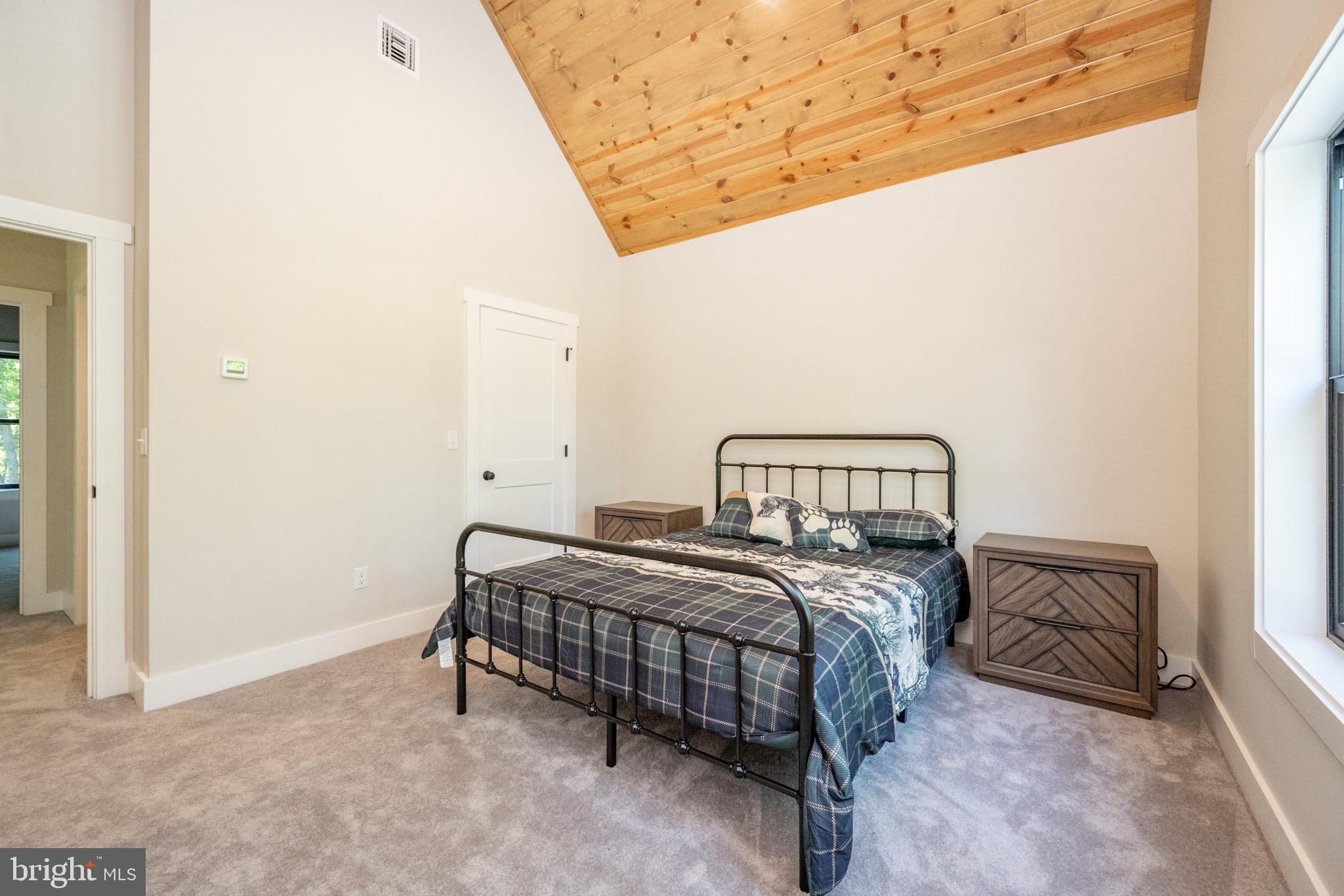 RED BRUSH - Residential