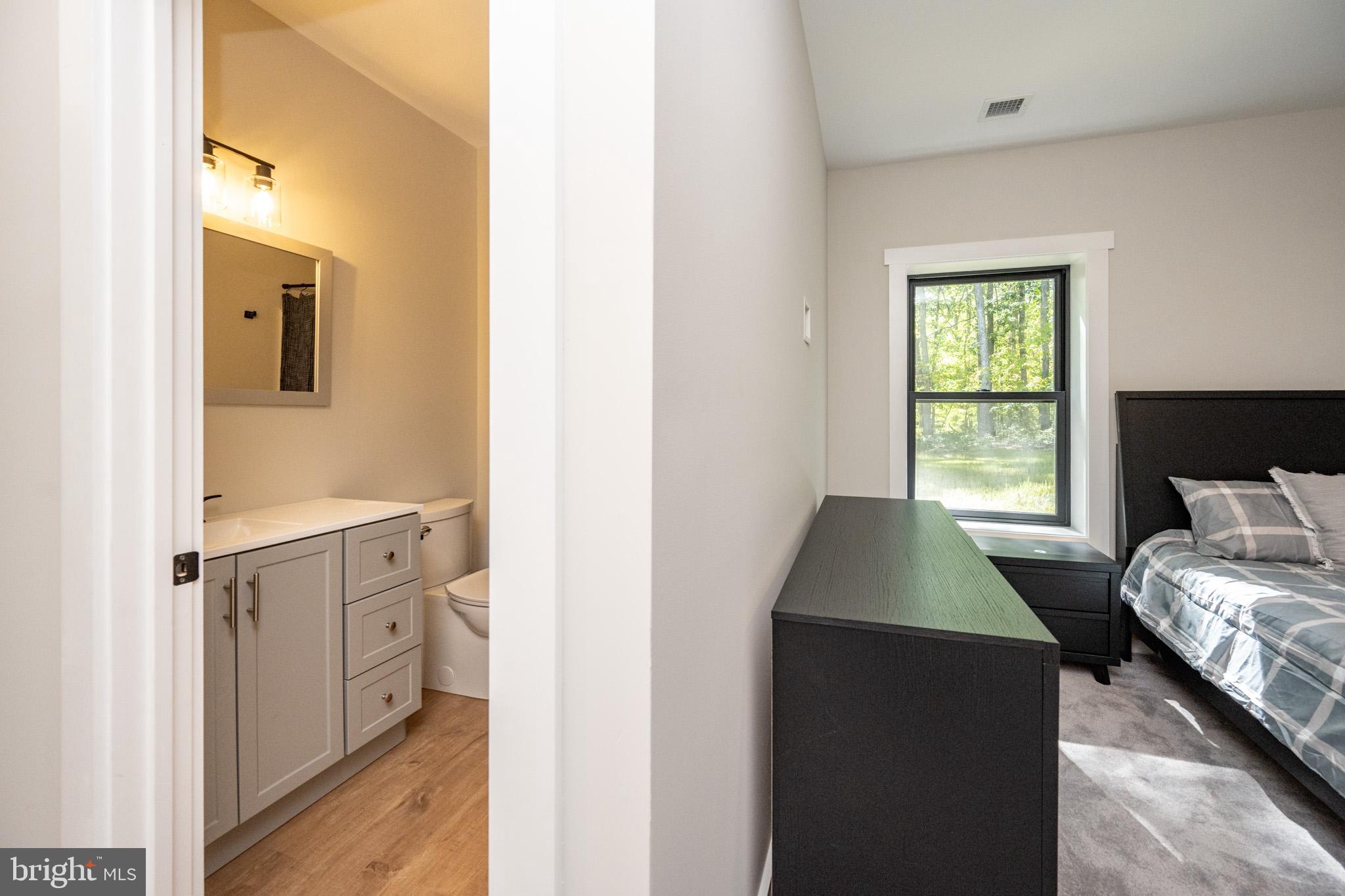 RED BRUSH - Residential