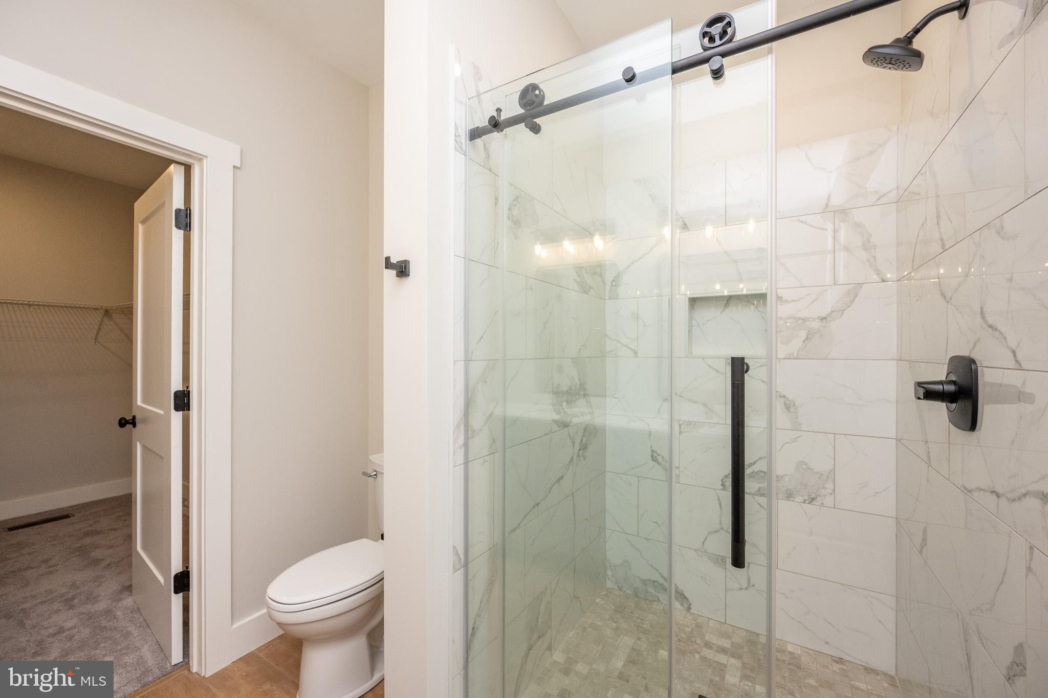 RED BRUSH - Residential