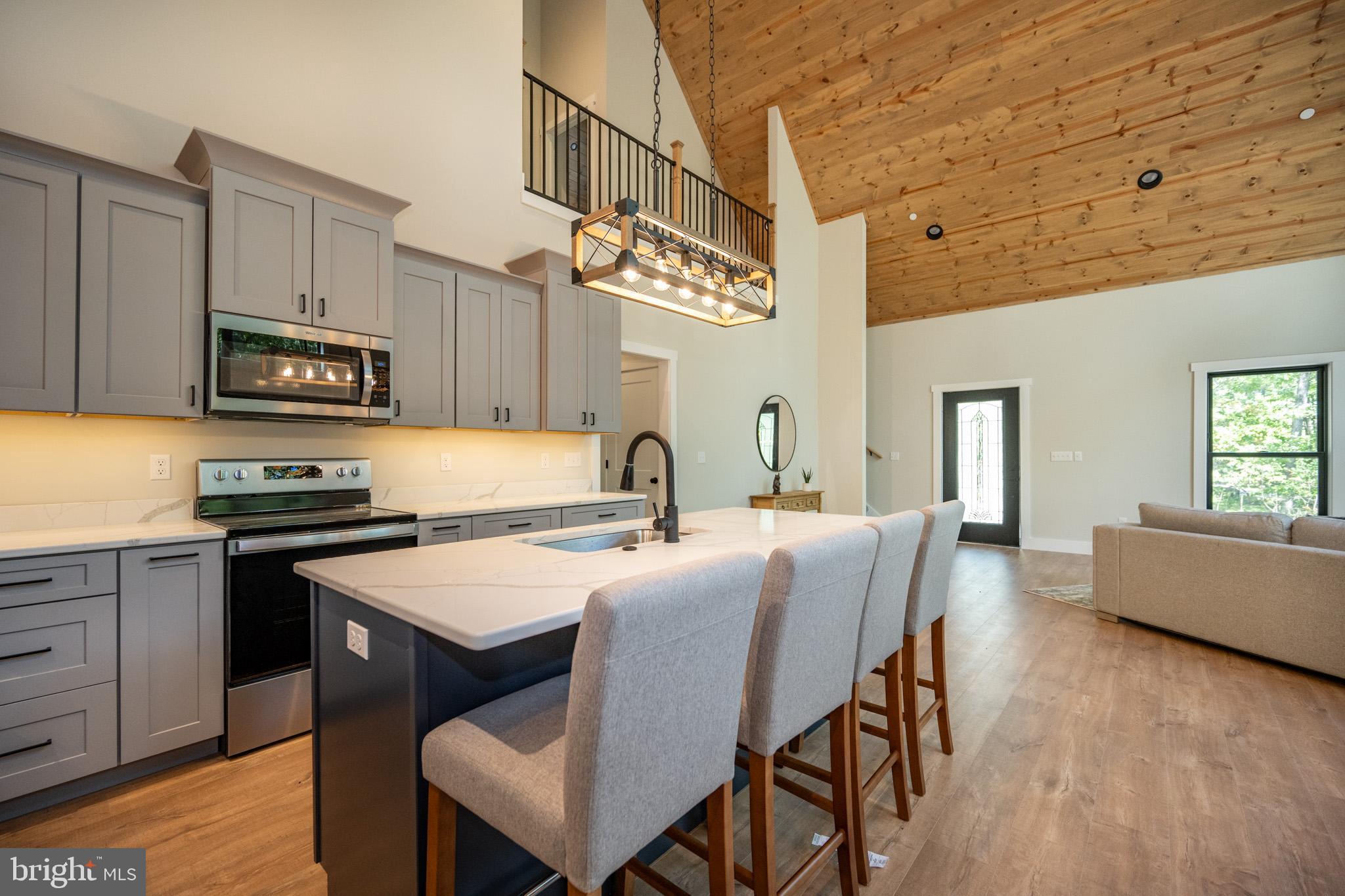 RED BRUSH - Residential