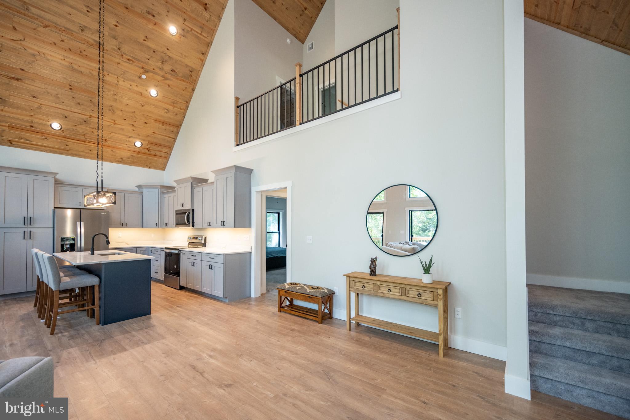 RED BRUSH - Residential