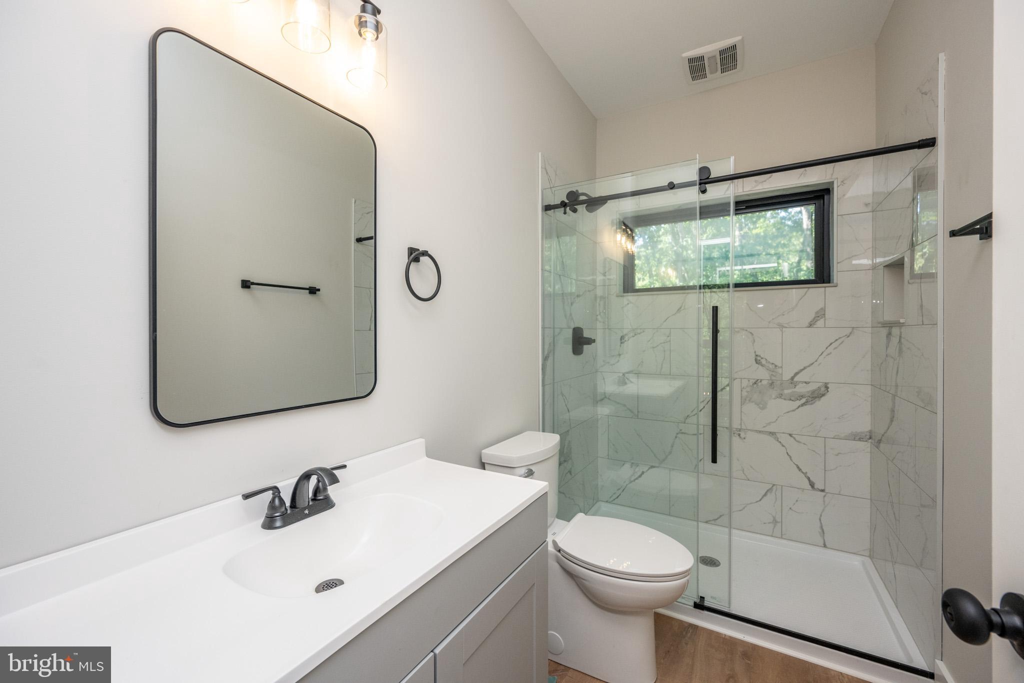 RED BRUSH - Residential