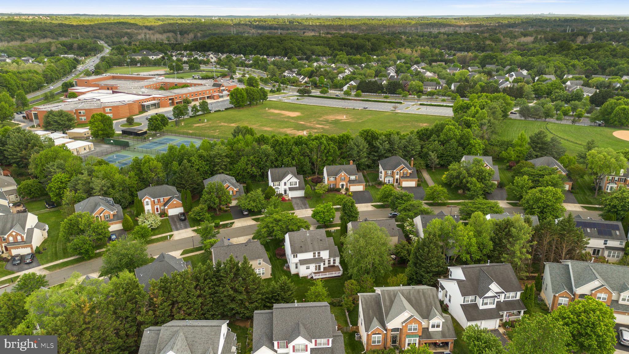 CLOPPERS MILL WEST - Residential