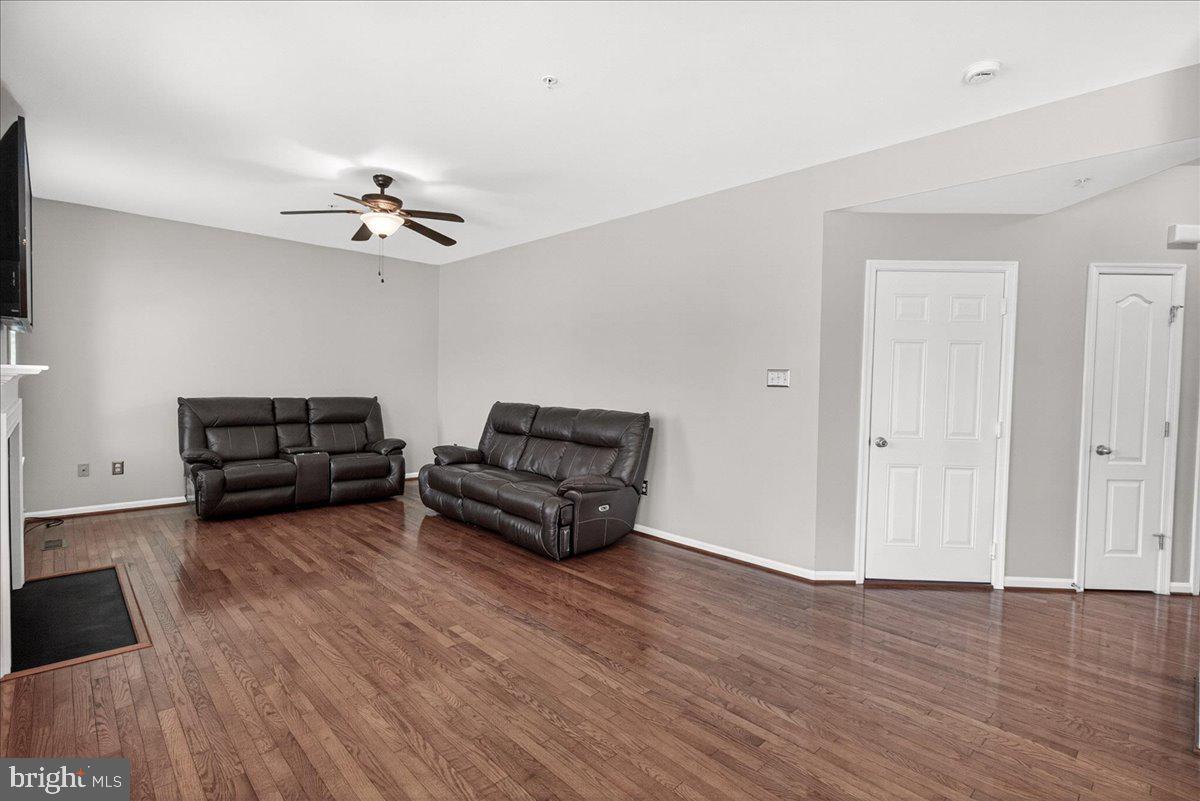 SUN MEADOW - Residential