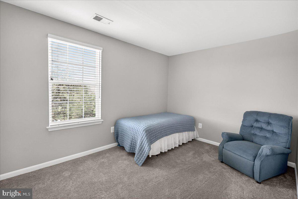 SUN MEADOW - Residential