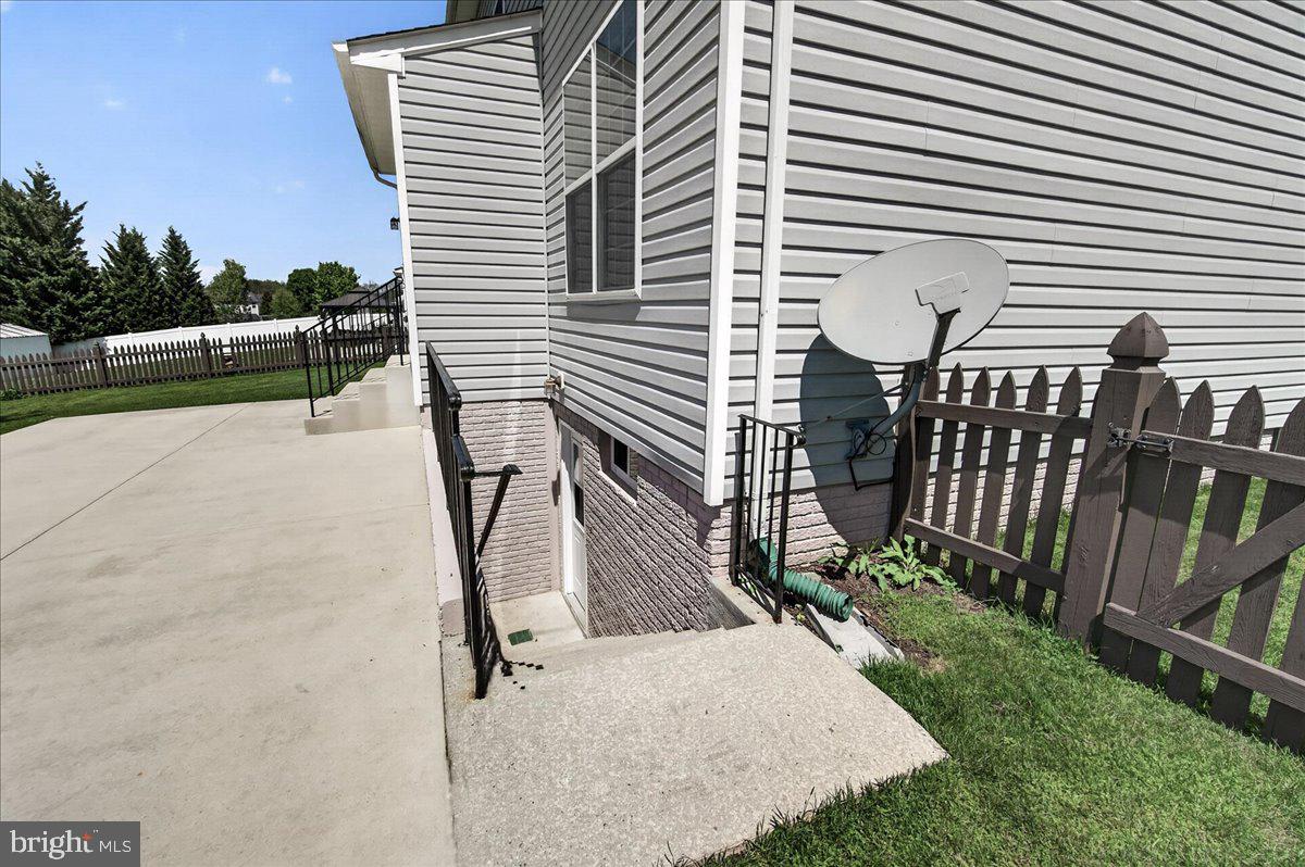SUN MEADOW - Residential