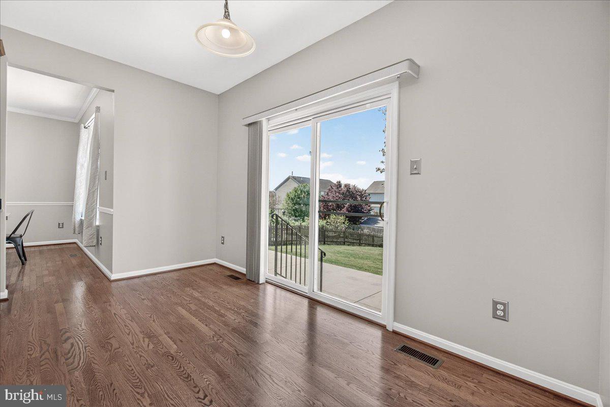 SUN MEADOW - Residential