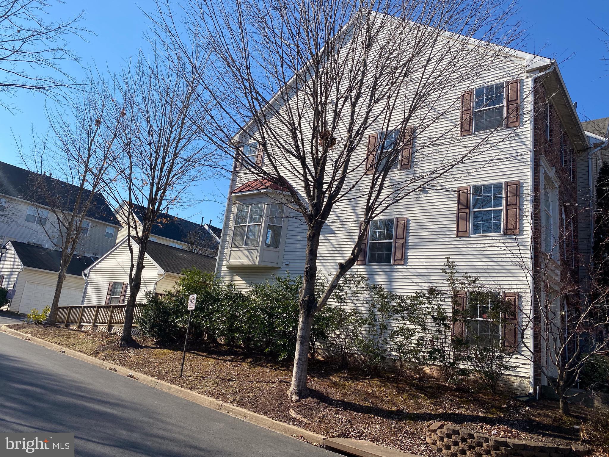 FOUNTAIN HILLS - Residential Lease