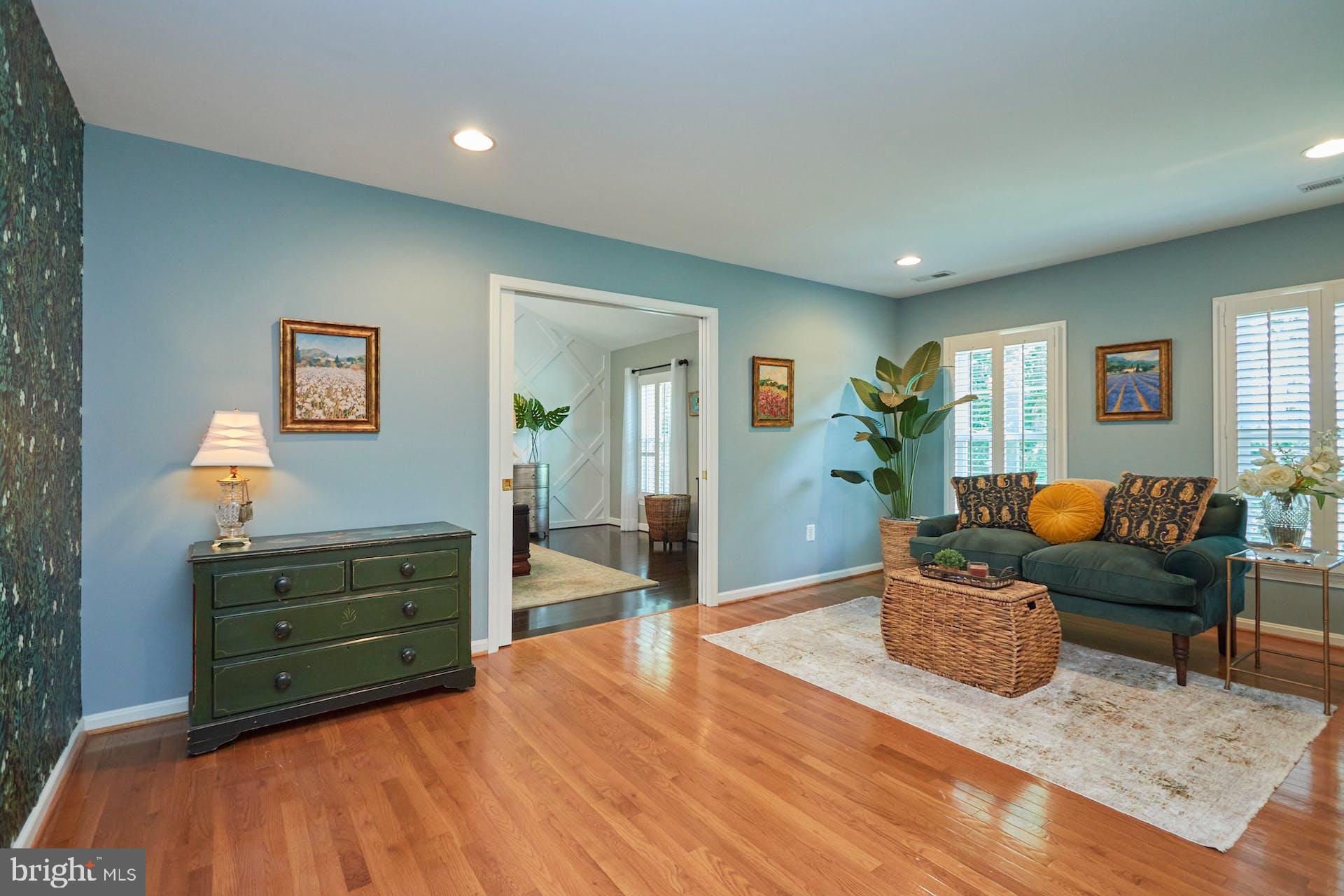 SULLY ESTATES - Residential