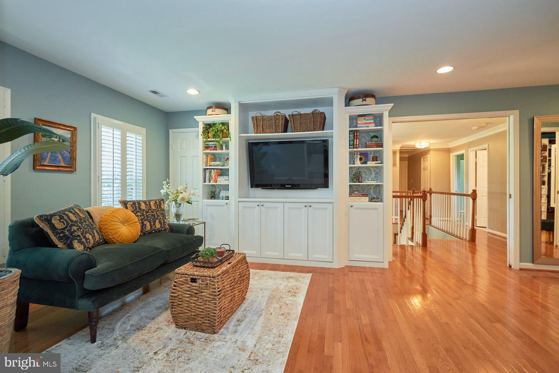 SULLY ESTATES - Residential