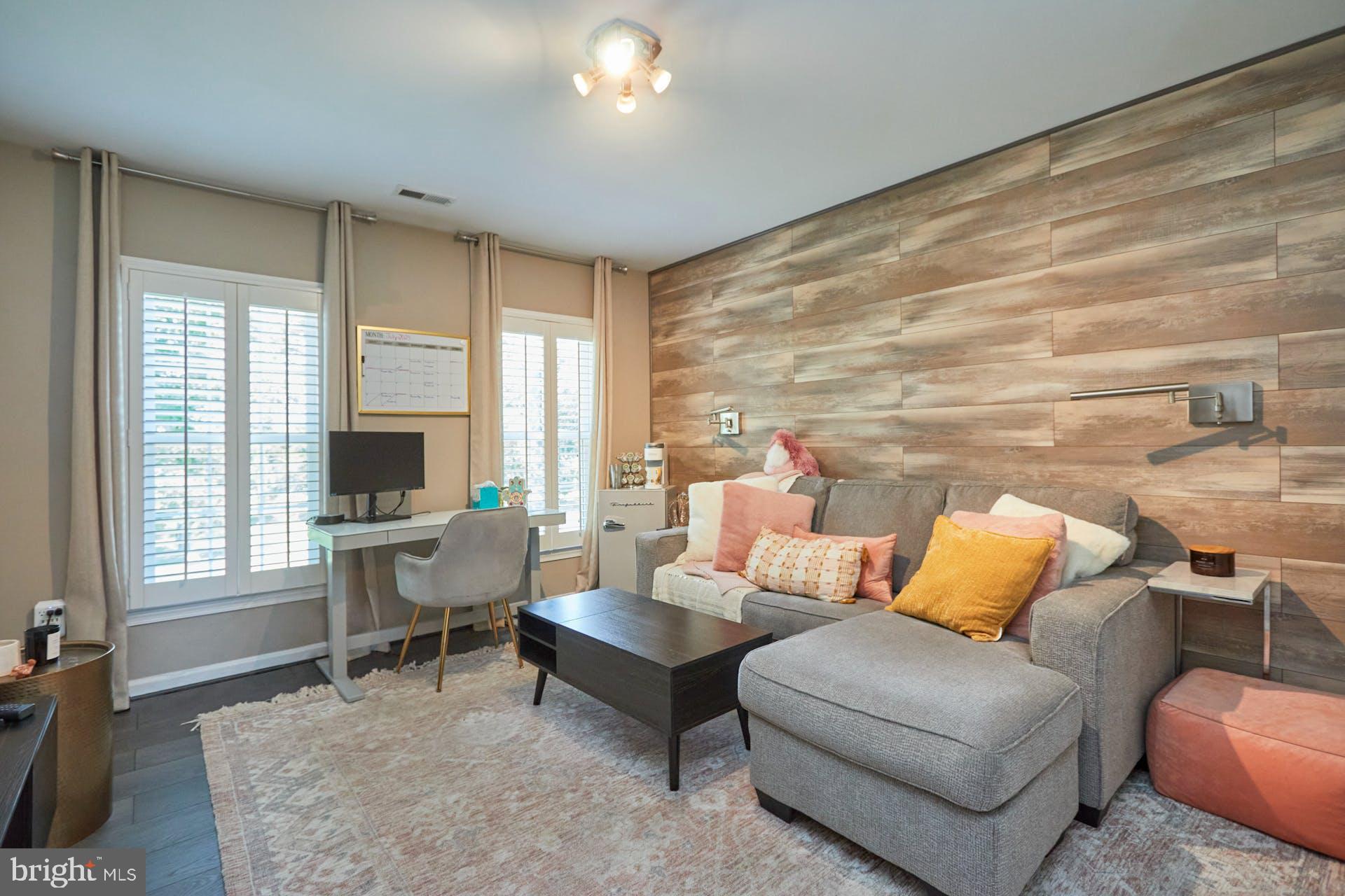 SULLY ESTATES - Residential