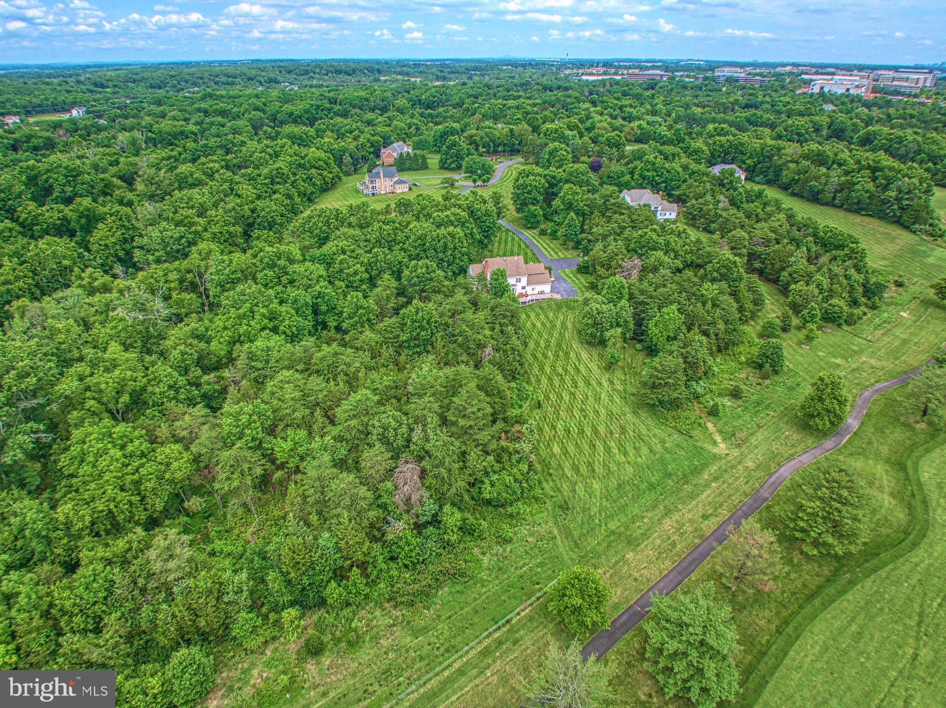 SULLY ESTATES - Residential