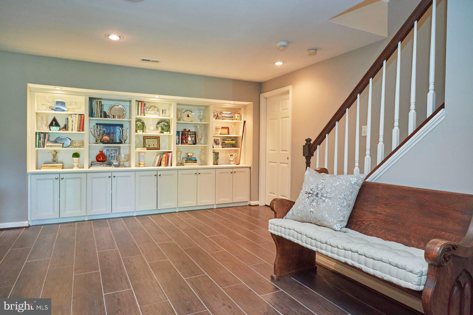 SULLY ESTATES - Residential