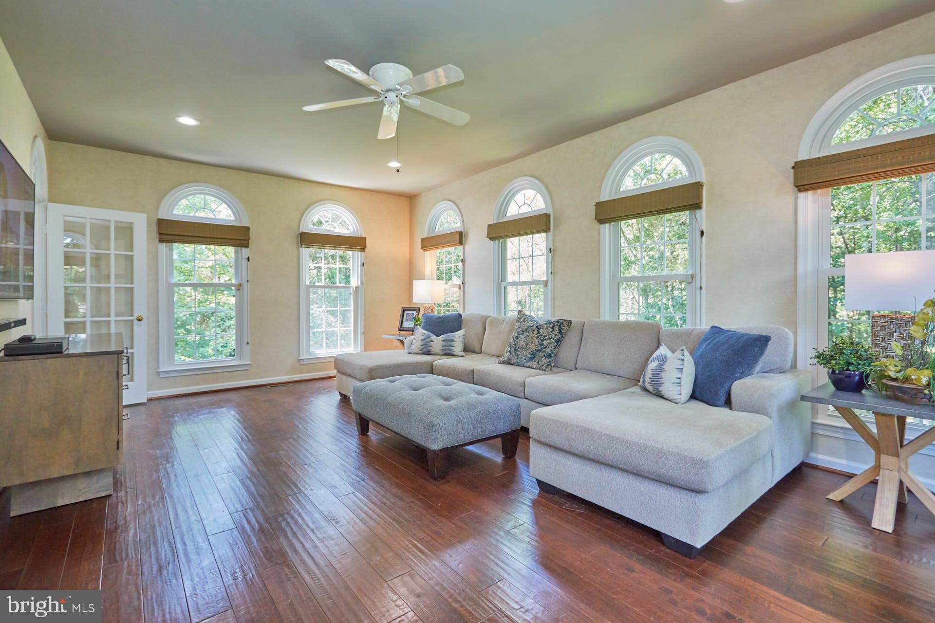 SULLY ESTATES - Residential