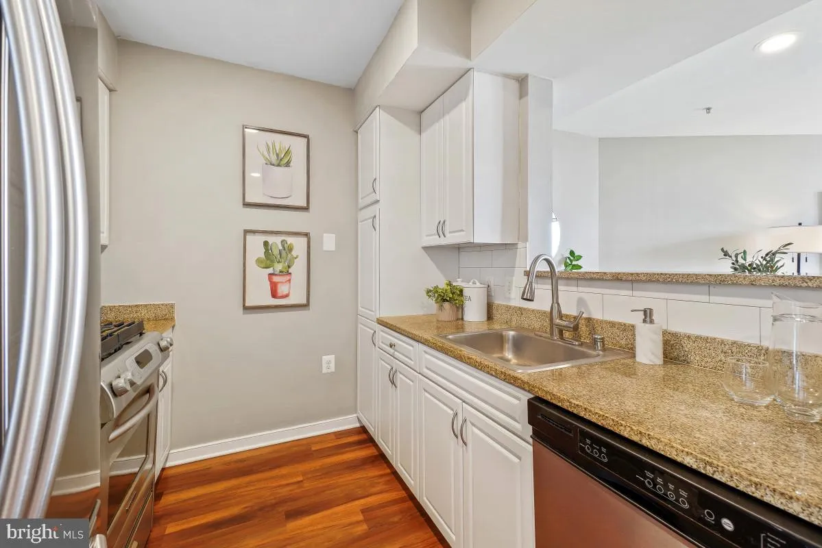 Additional image 39 of 555 Massachusetts Avenue NW Unit 1419, Washington, DC 20001
