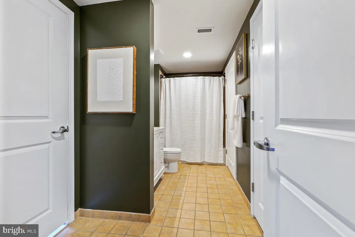 Additional image 54 of 555 Massachusetts Avenue NW Unit 1419, Washington, DC 20001