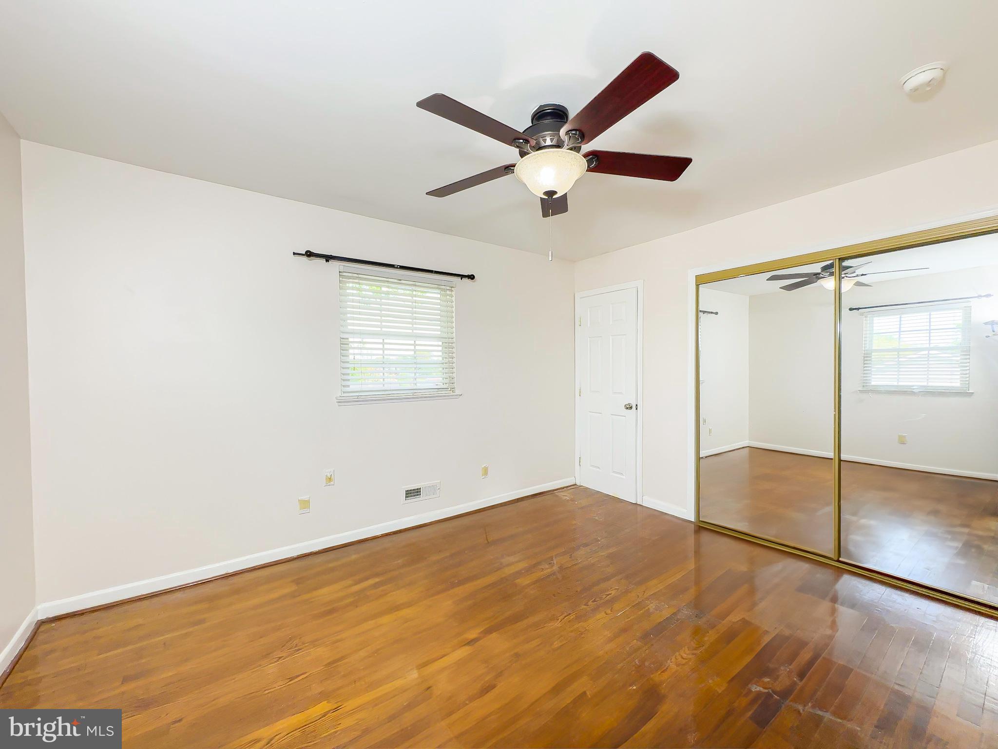 DEERFIELD - Residential Lease