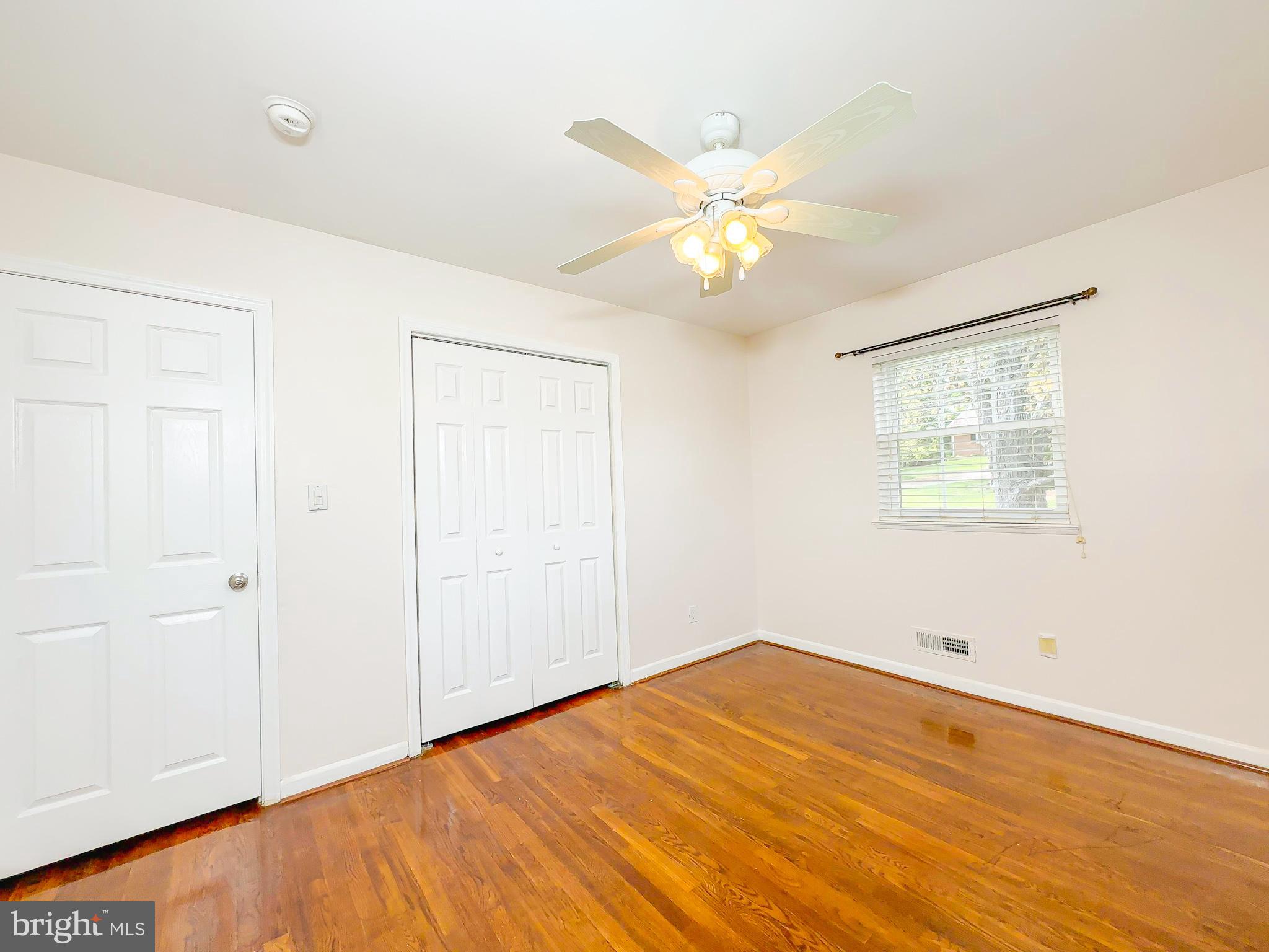 DEERFIELD - Residential Lease