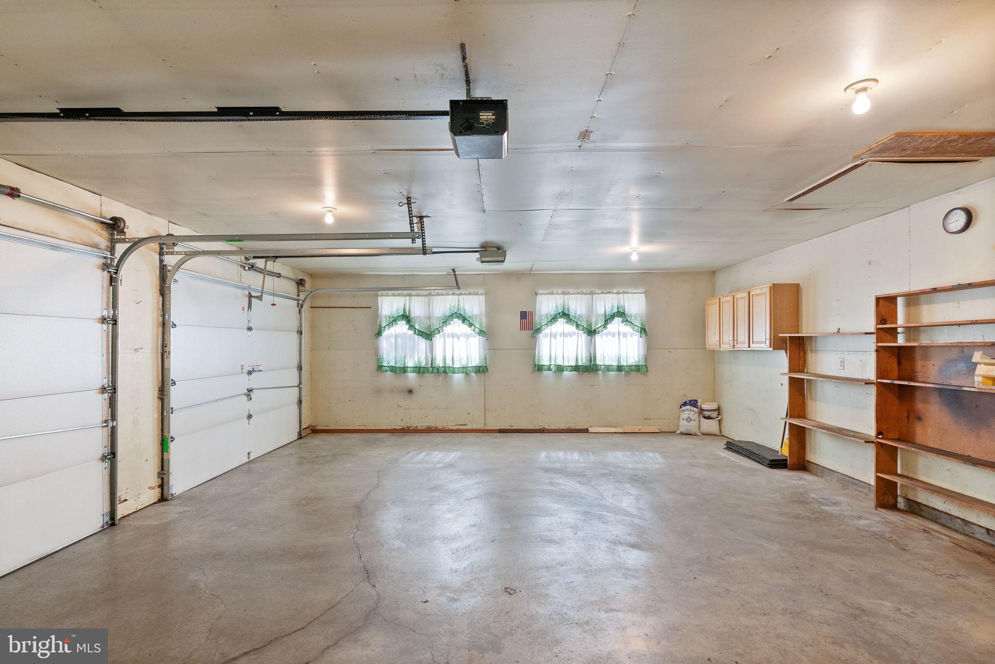 JEFFERSON VIEW - Residential