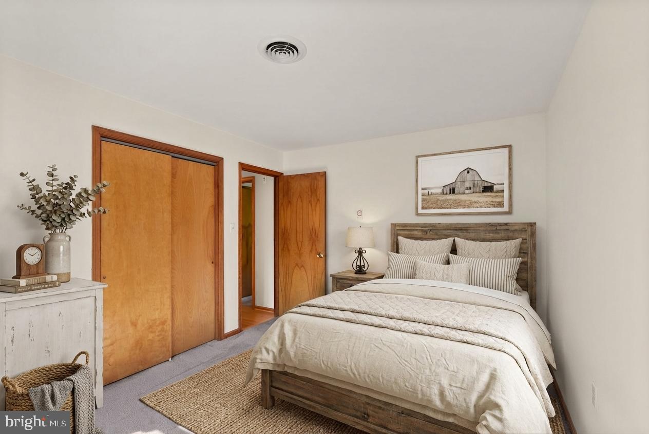 JEFFERSON VIEW - Residential