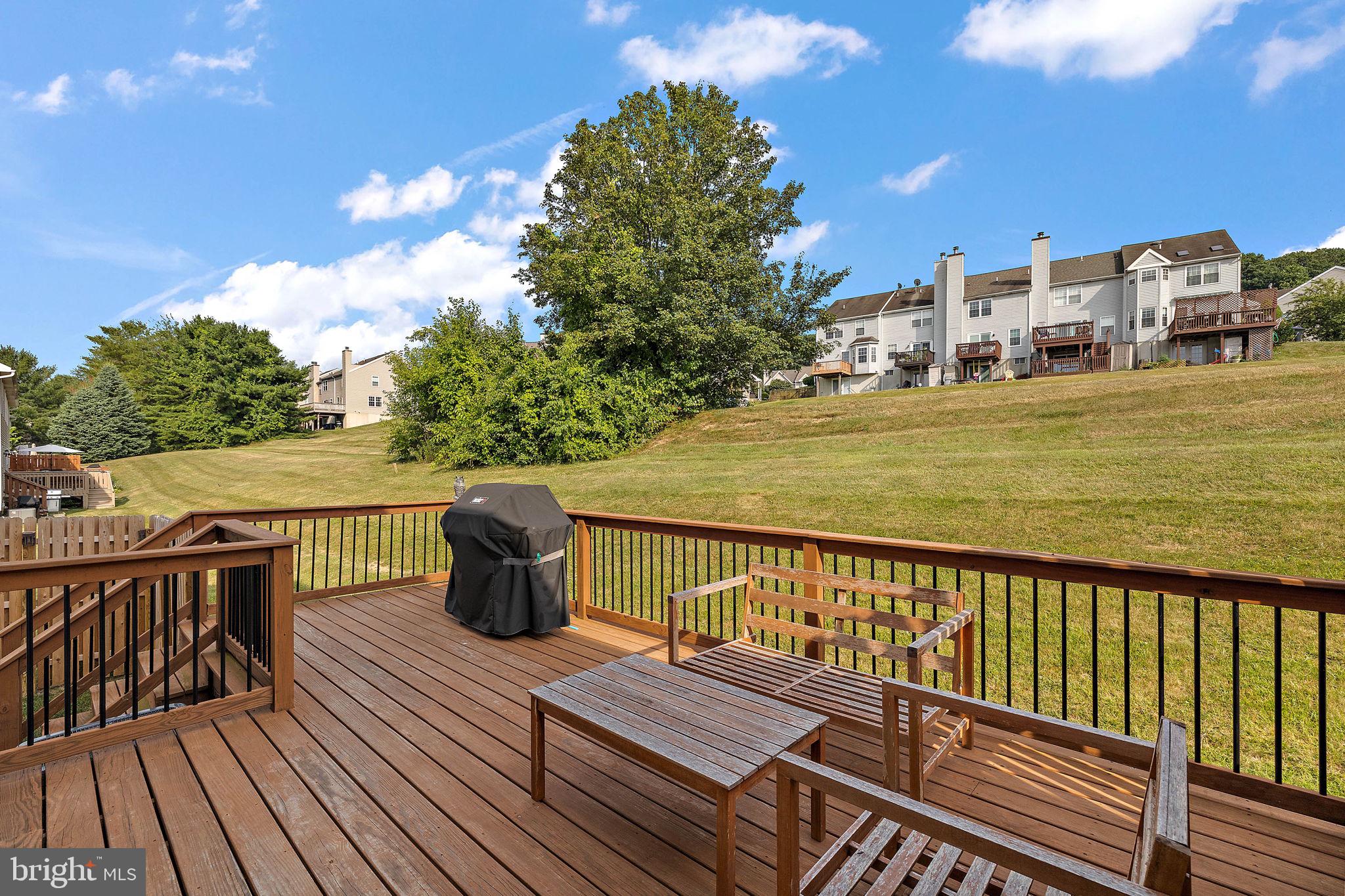 SPRING BROOK VILLAGE - Residential