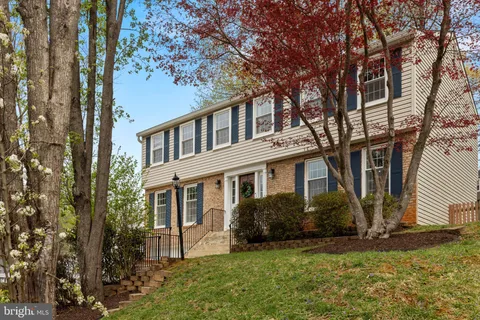 15343 Edgehill Drive, Dumfries, VA MLS: VAPW2091200