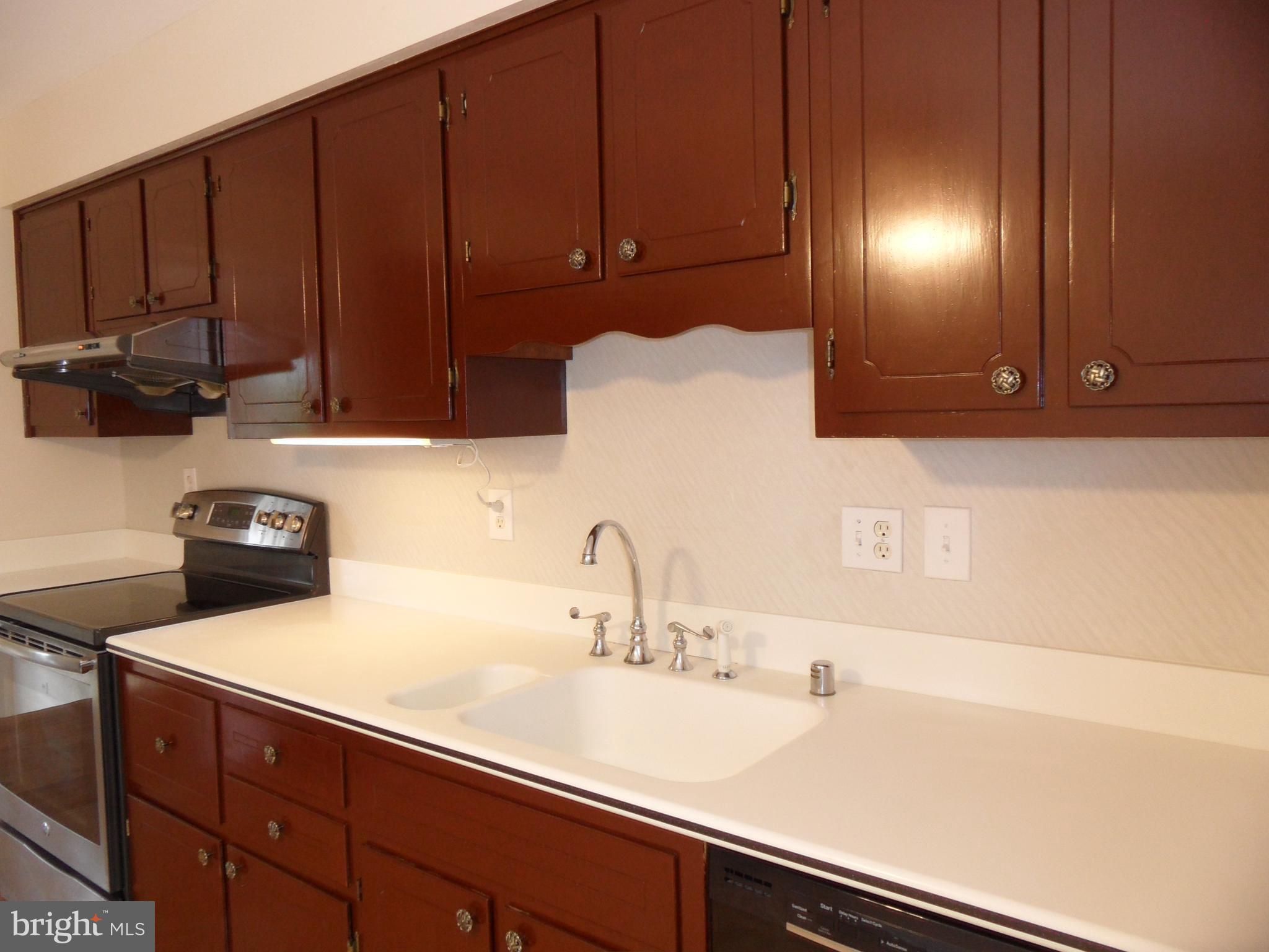 MOUNT HEBRON - Residential Lease