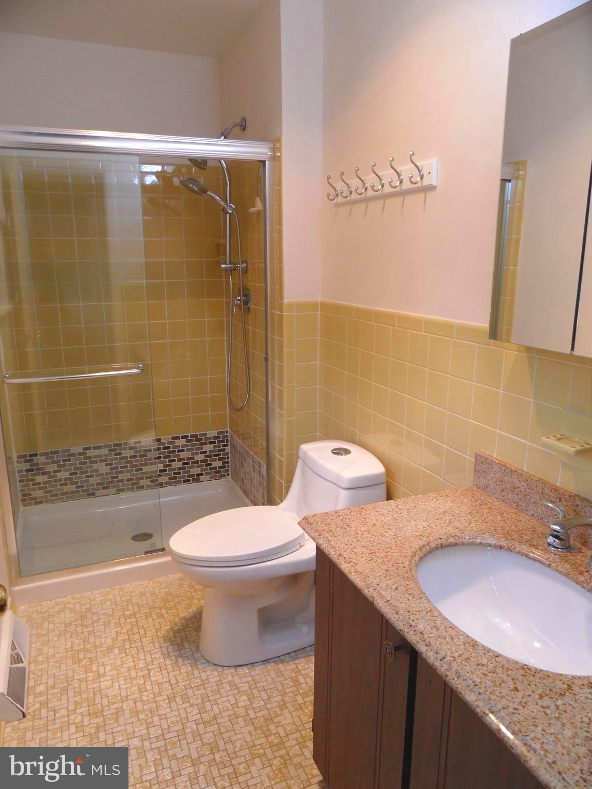 MOUNT HEBRON - Residential Lease