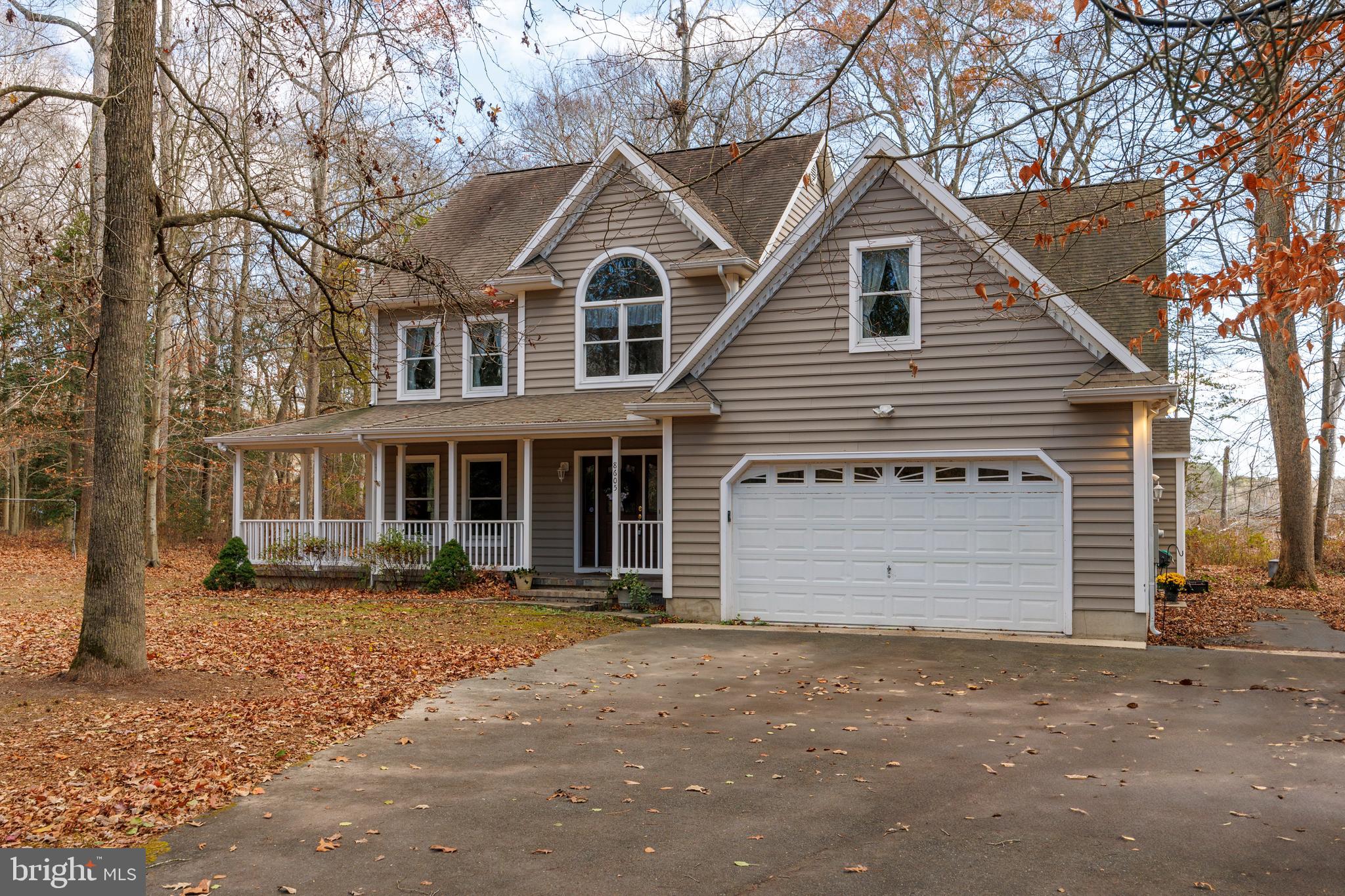 8605 HICKORY PLACE