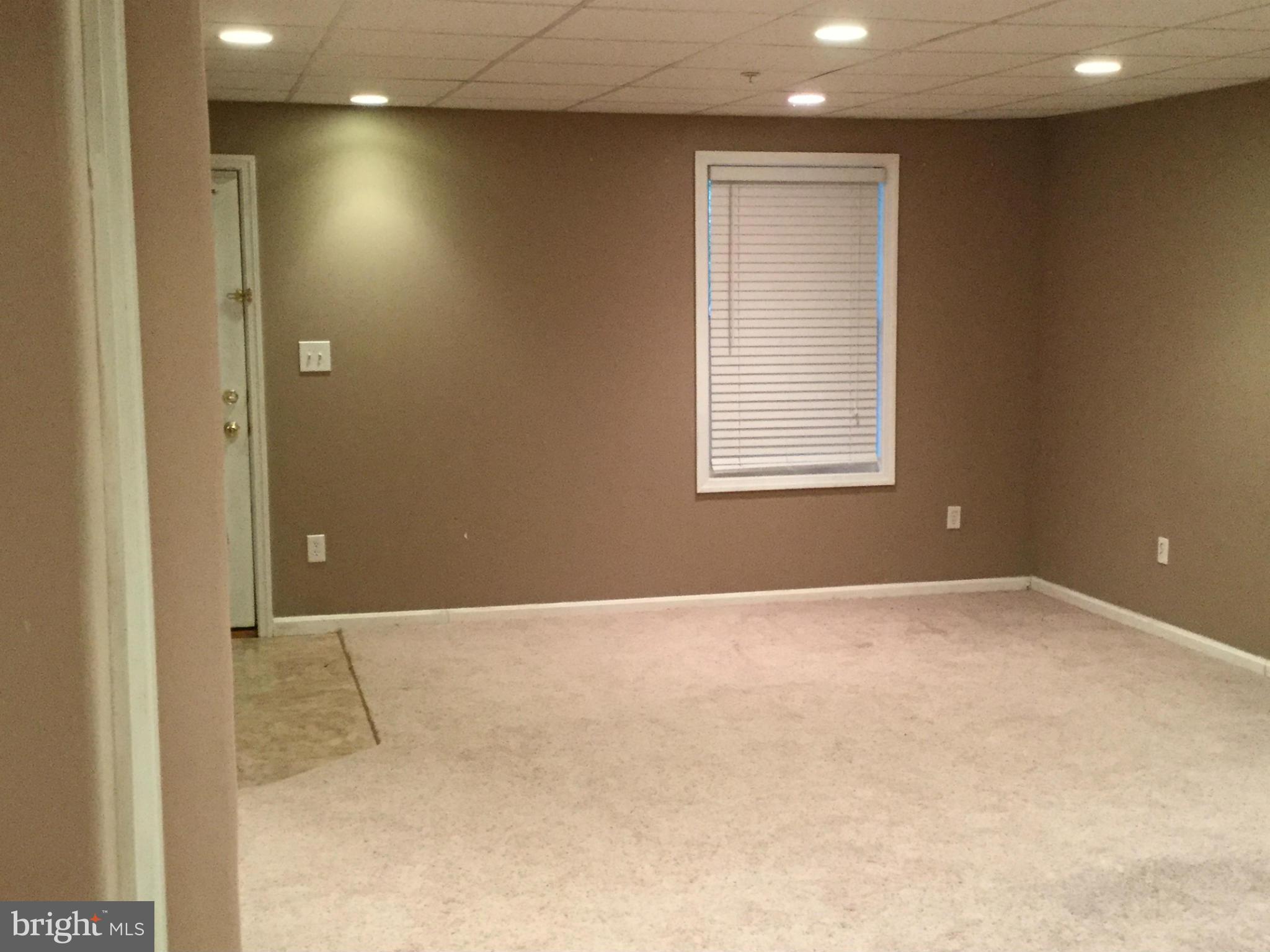 ASPEN PARK - Residential Lease