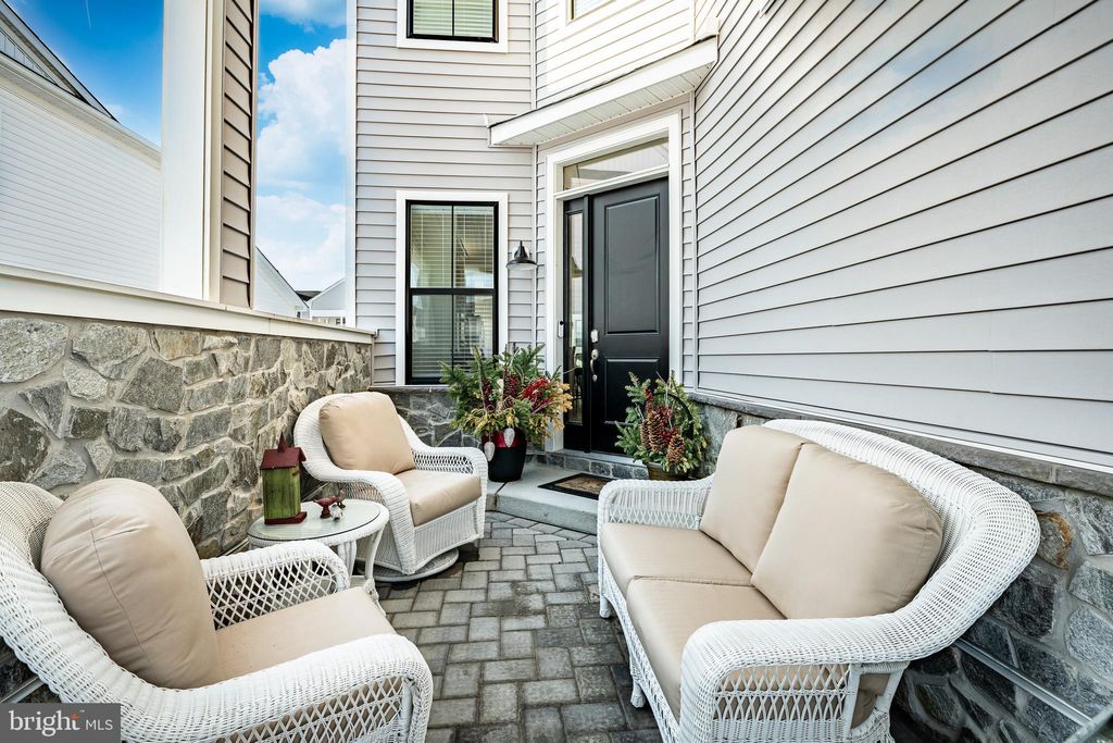 Photo of 923 Stable Way, DOWNINGTOWN, PA 19335 (MLS # PACT2117818)