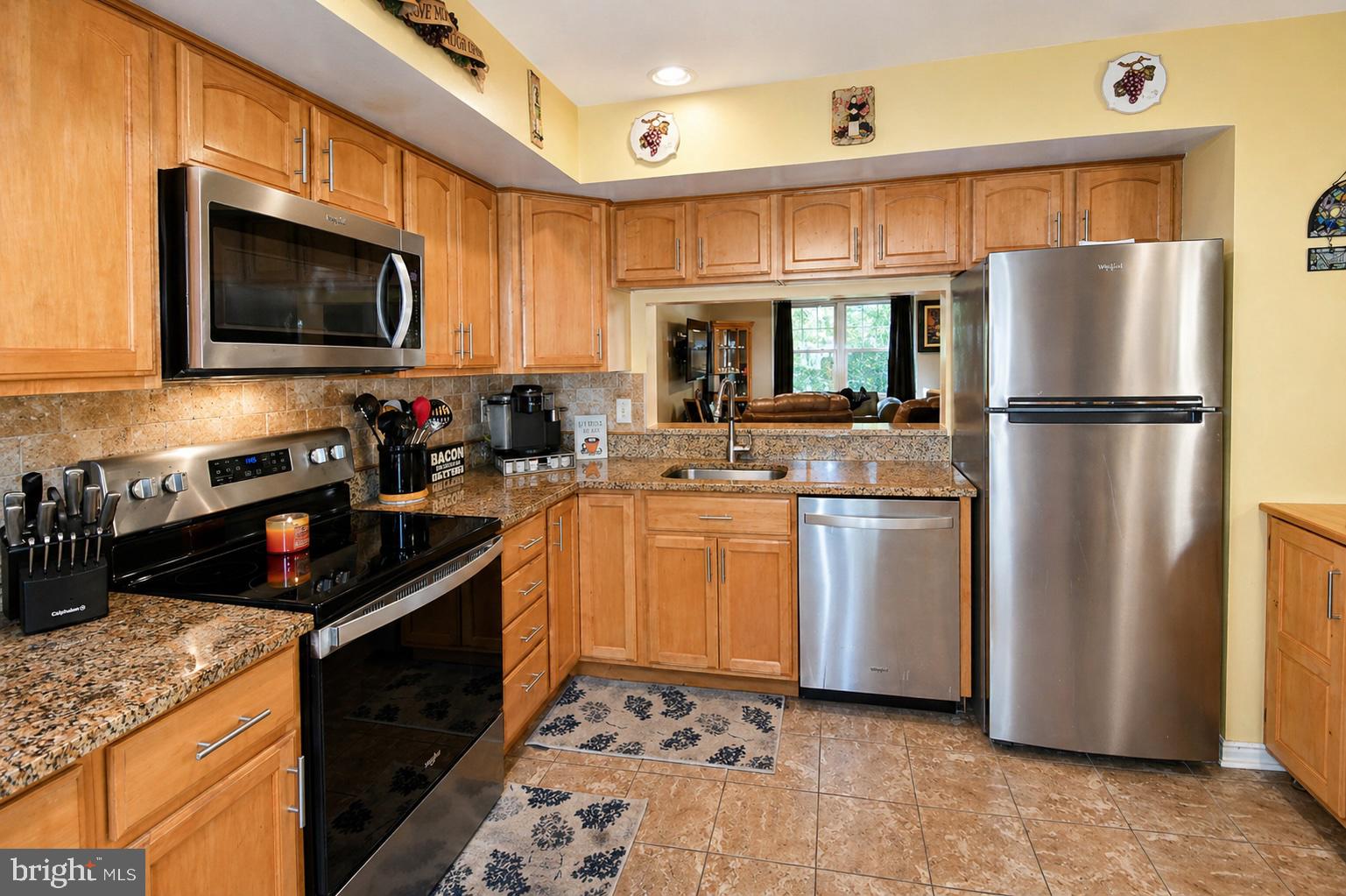 ROBIN MEADOWS - Residential