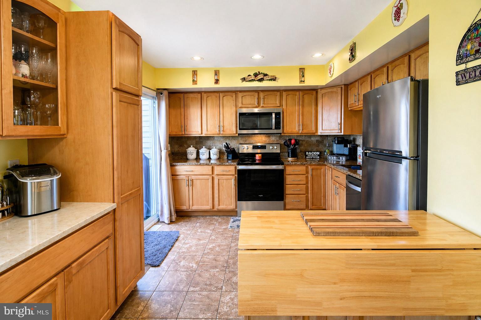 ROBIN MEADOWS - Residential