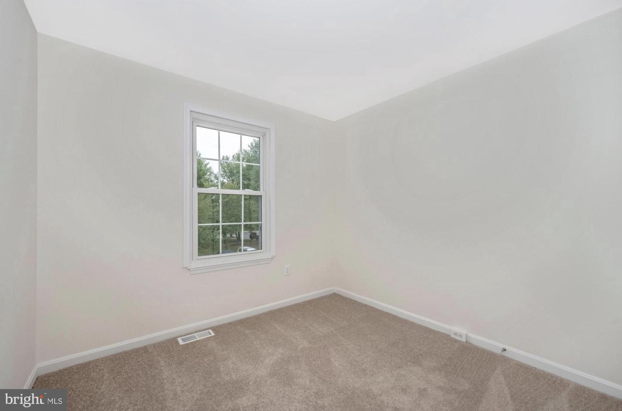 ROBIN MEADOWS - Residential