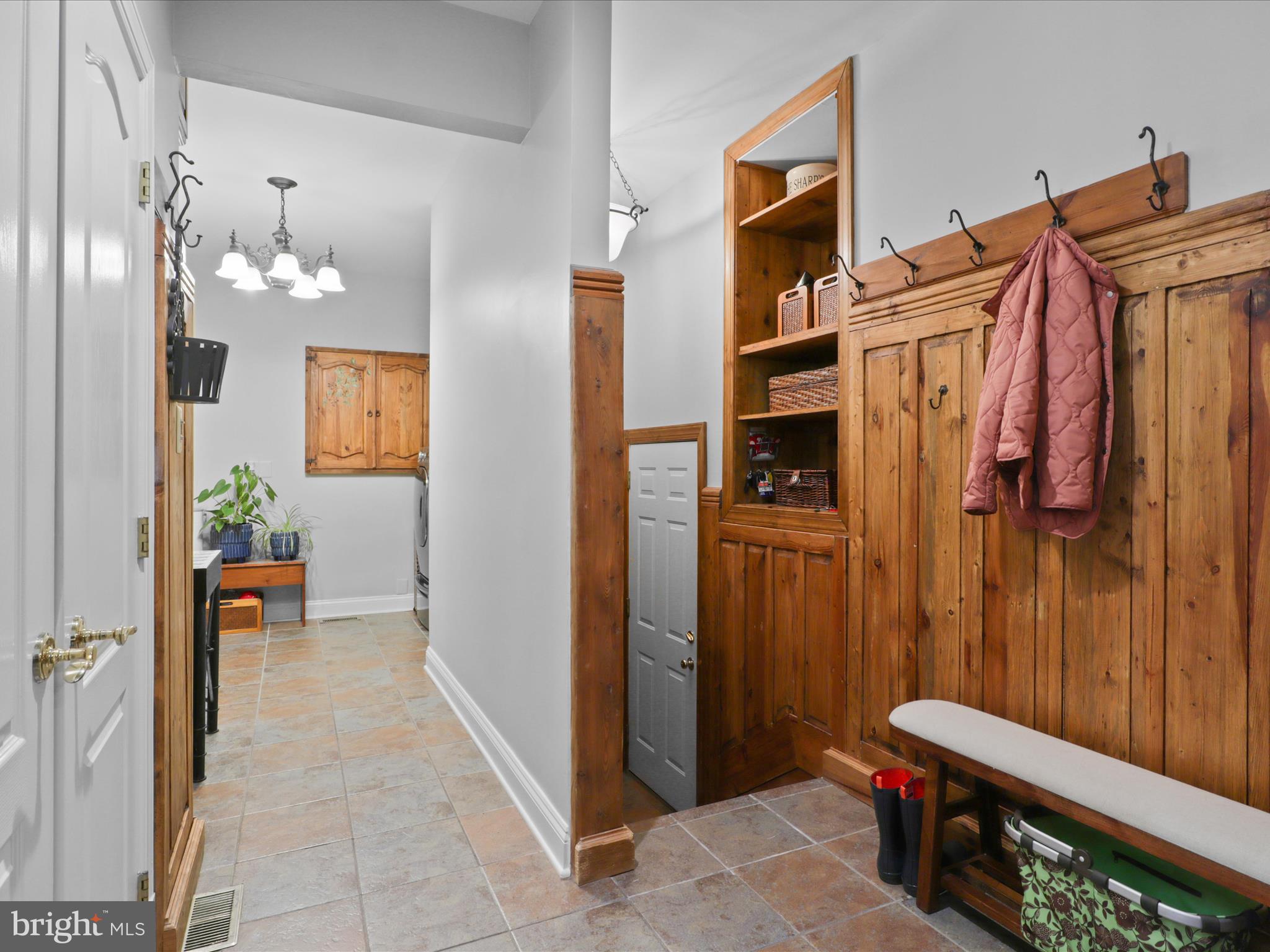 TWELVE OAKS - Residential