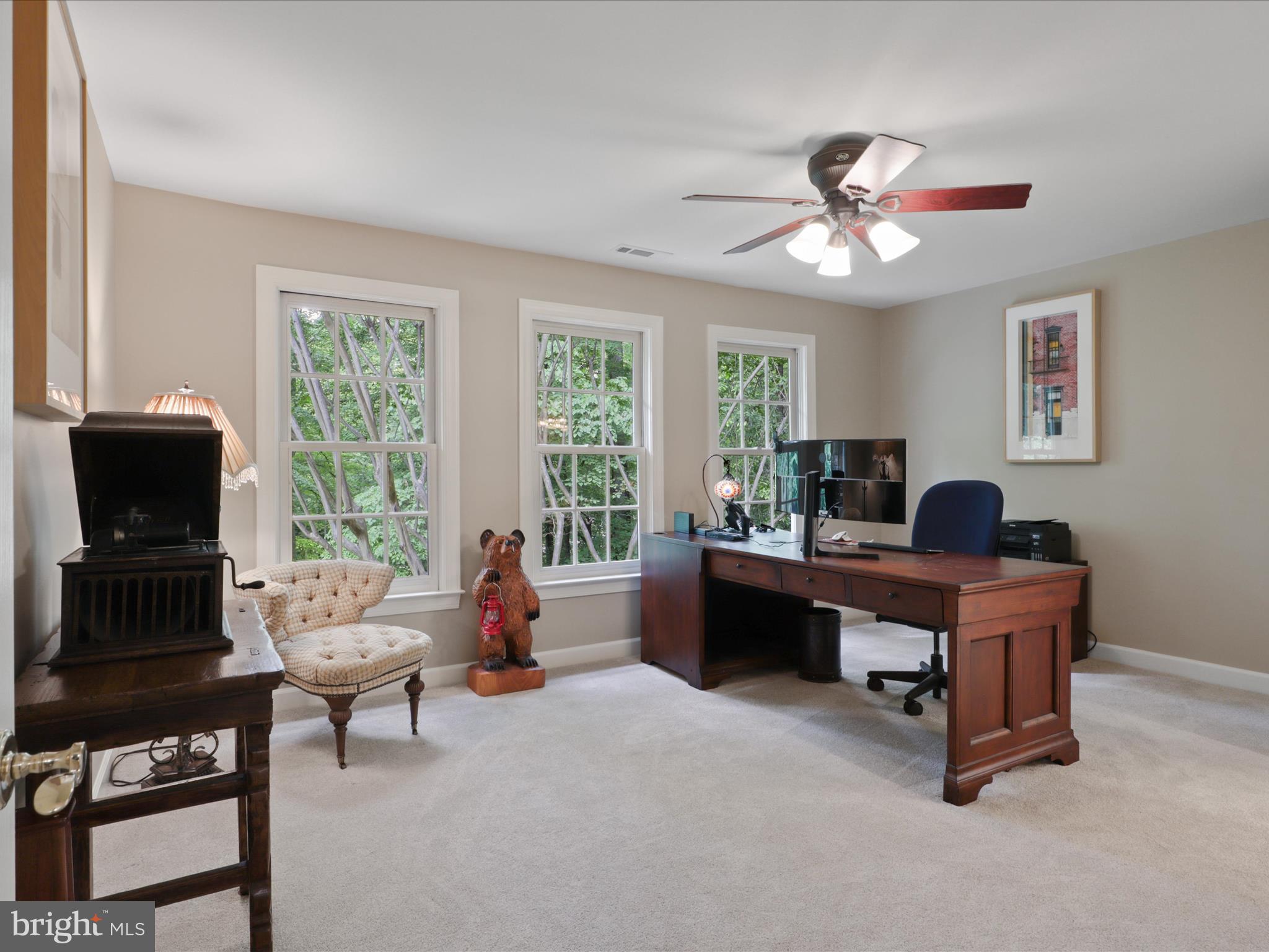 TWELVE OAKS - Residential