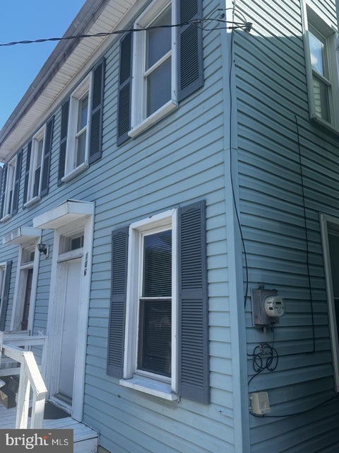 Townhouse For Rent - 106 N Arch Street<br/> Cumberland County, MECHANICSBURG, PA 17055