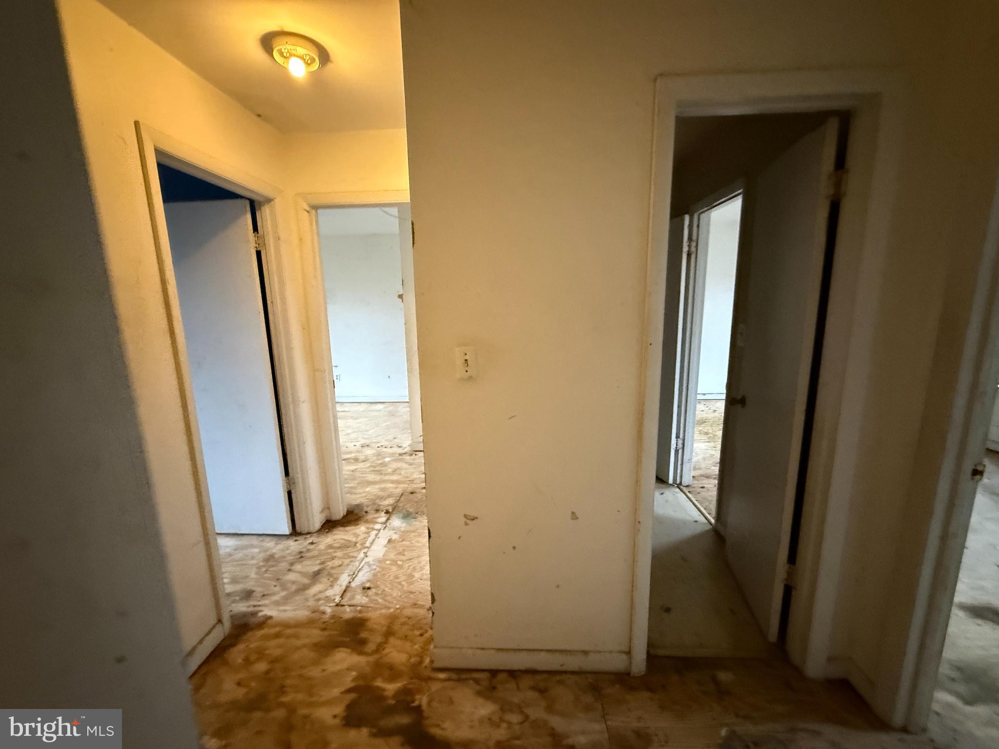 CEDARHURST - Residential