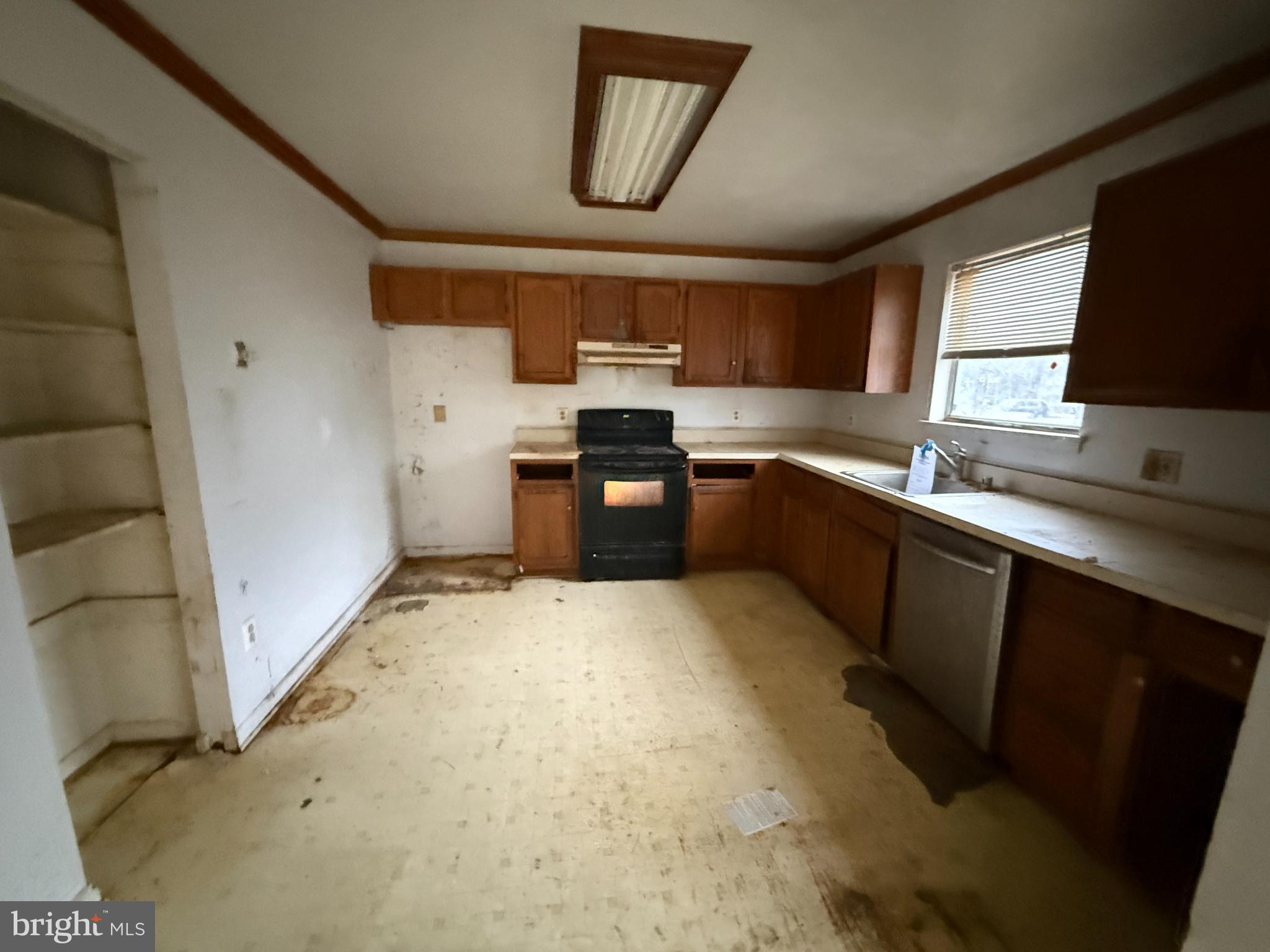 CEDARHURST - Residential