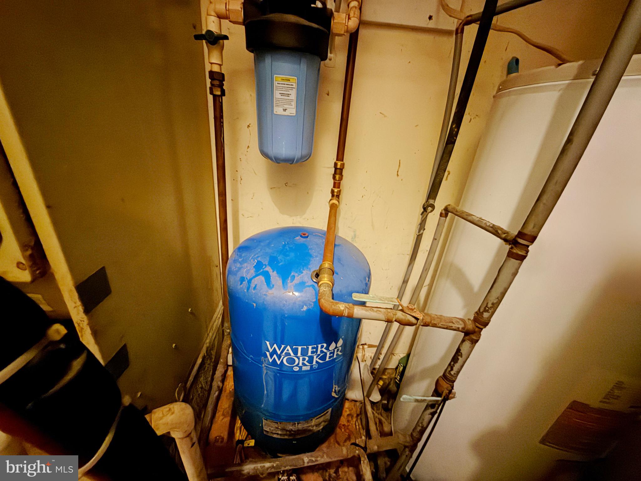 CEDARHURST - Residential