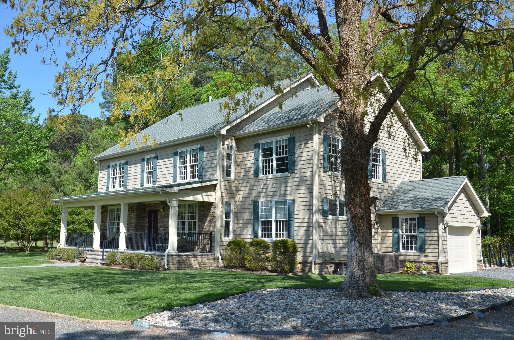 CHURCH NECK - Residential