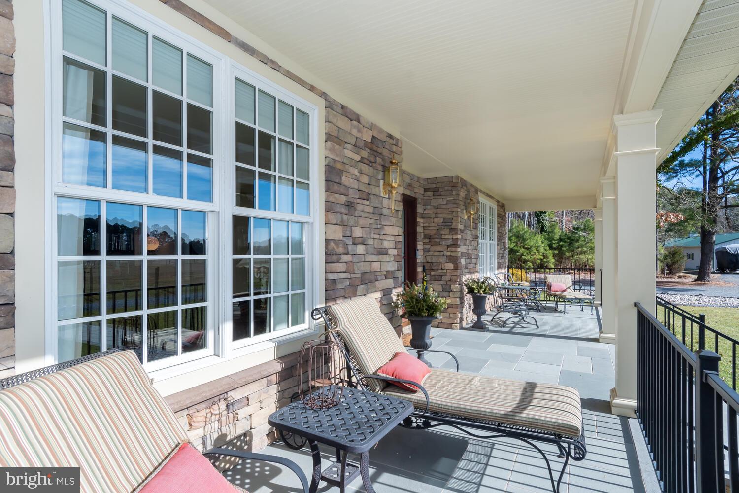 CHURCH NECK - Residential