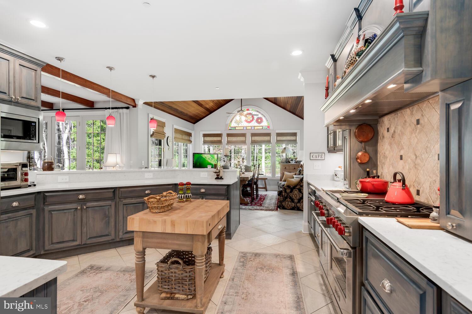 CHURCH NECK - Residential