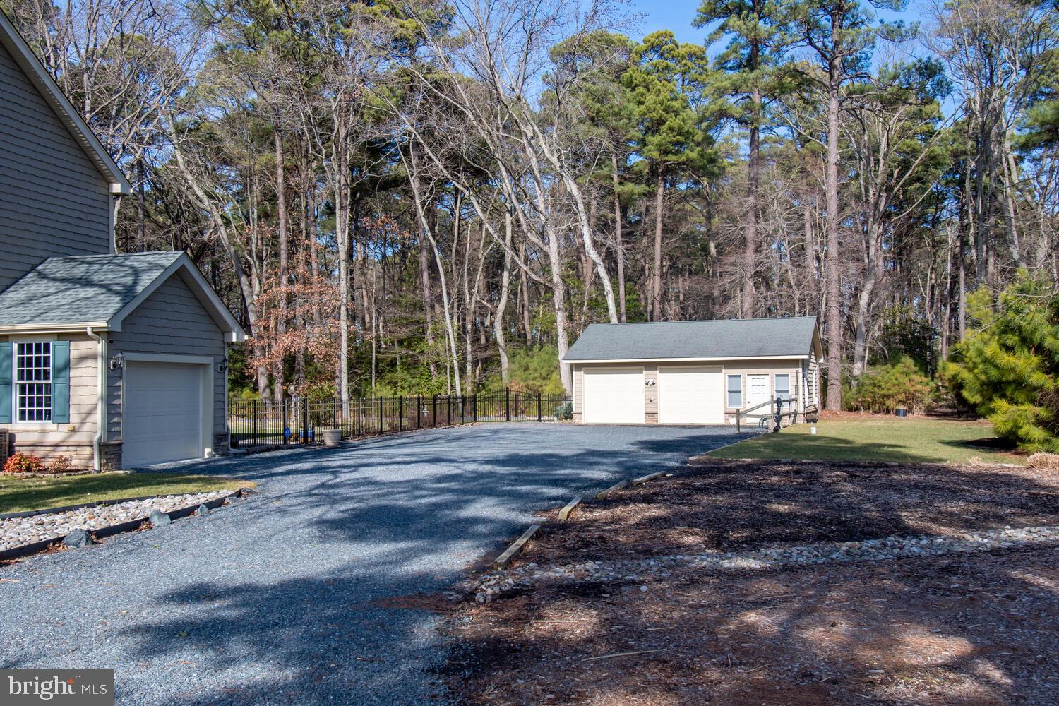 CHURCH NECK - Residential