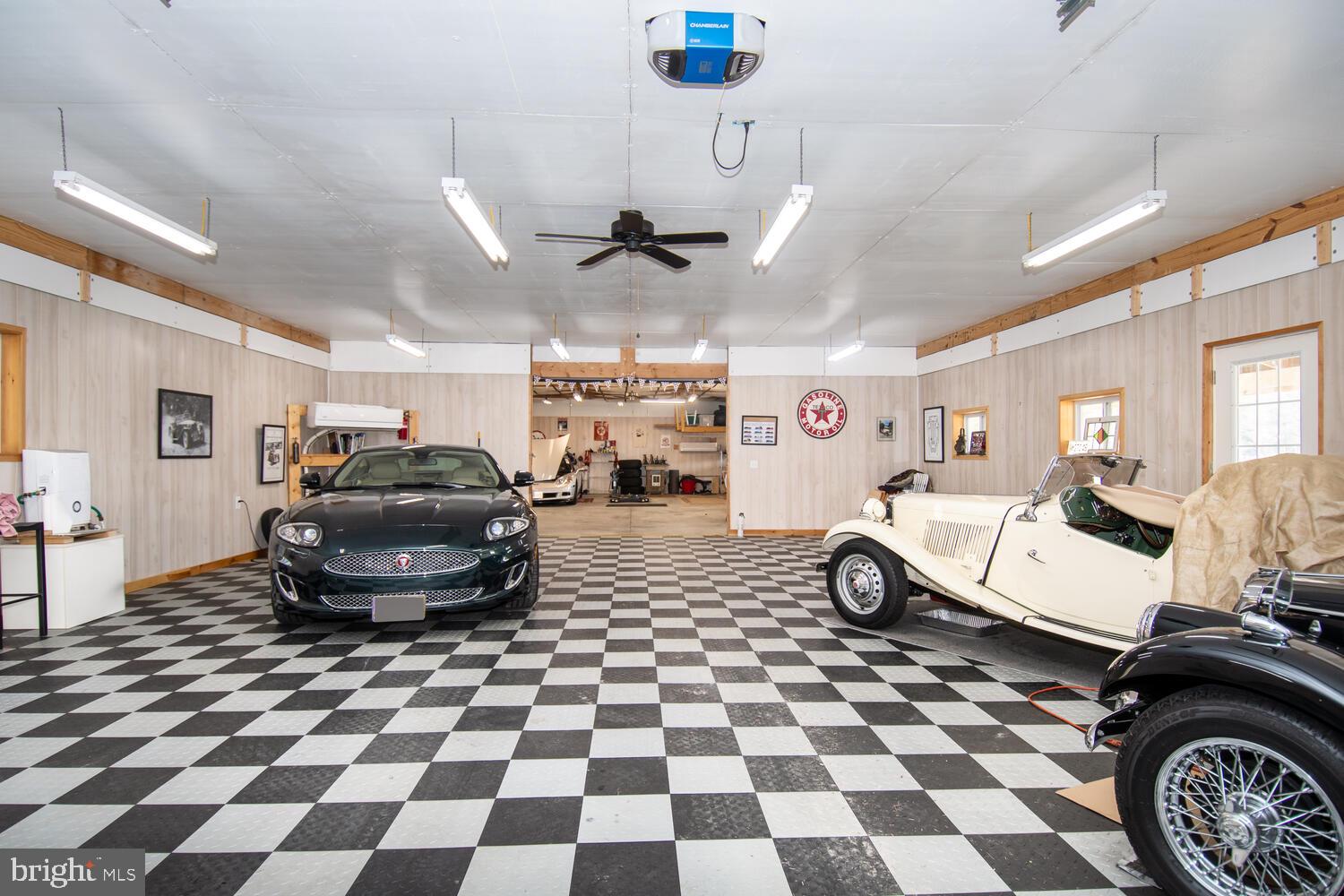 CHURCH NECK - Residential