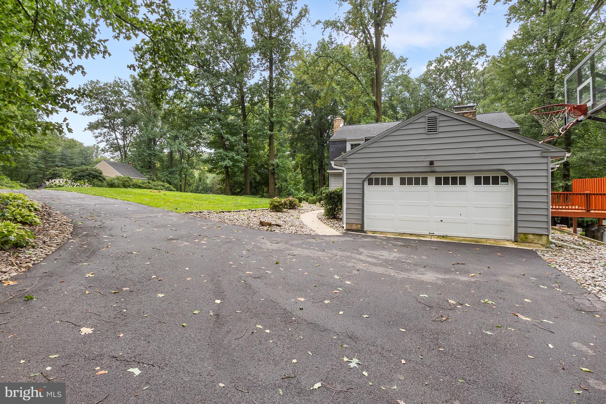 20 CINNAMON DRIVE