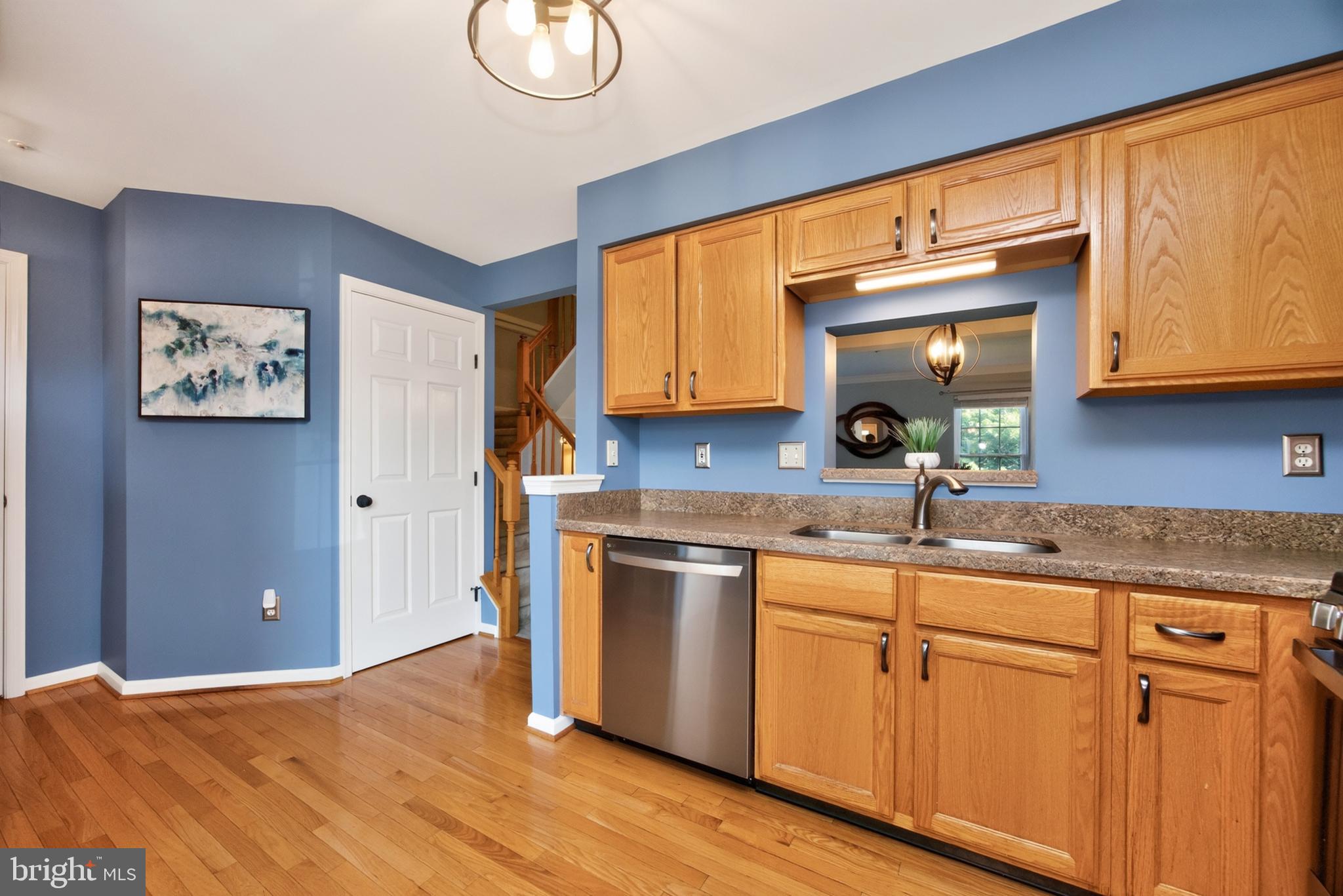 605 COACH HILL COURT